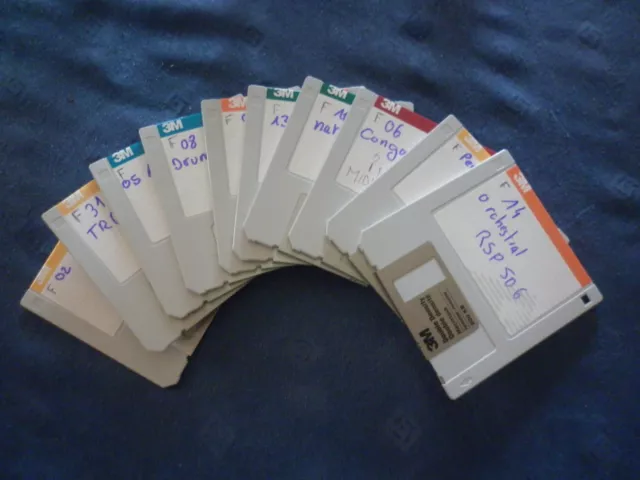 SONS ANALOGIQUES 15 disquettes sample pour S-330 S-550 ROLAND