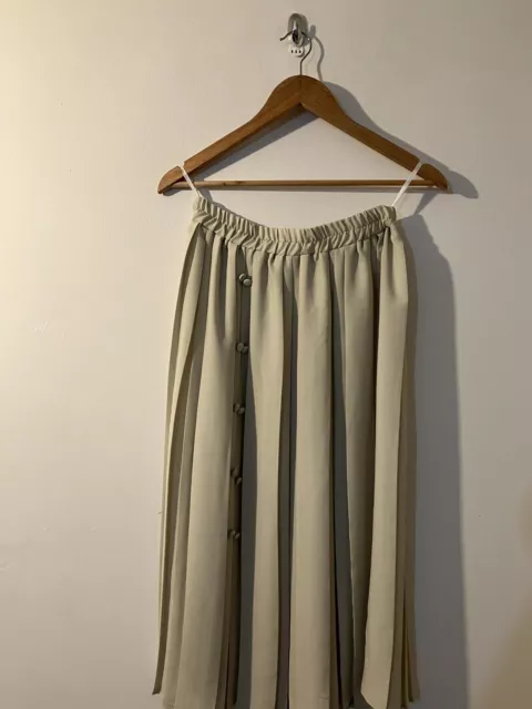 Pleated Skirt Size Medium Vintage Pale Green Elasticated Waist  Retro