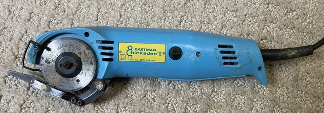 Eastman Chickadee D2 Rotary Handheld Electric Fabric Cutter