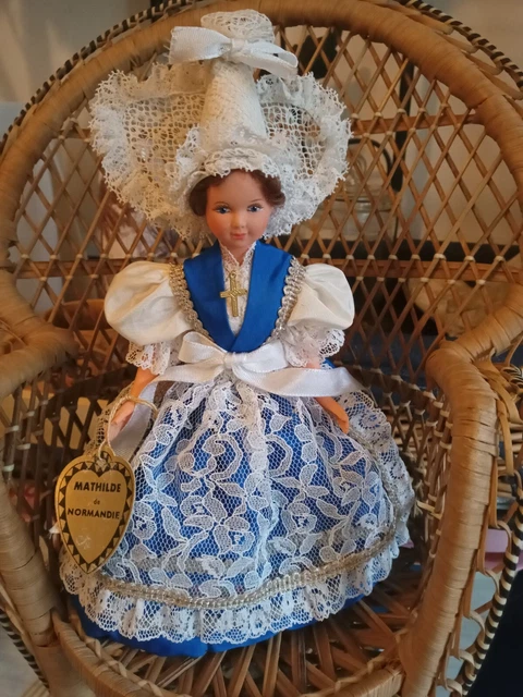 ANCIENNE POUPÉE DE collection folklorique Alsace Petitcollin doll EUR 5