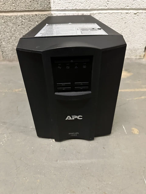APC Smart UPS 1000 Alimentatore ininterrotto senza batterie #2209 APC Smart UPS 1000 Alimentatore ininterrotto senza batterie #2209