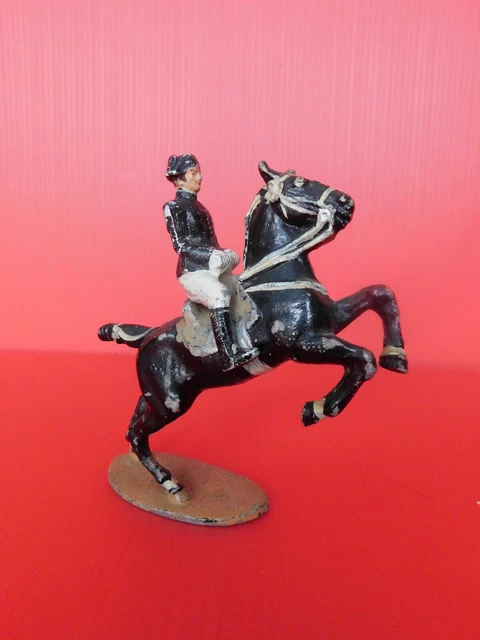3 <b>FIGURINE</b> <b>ALUMINIUM</b> - <b>QUIRALU</b> <b>1:32</b> <b>GARDE</b> <b>CAVALIER</b 3 <b>FIGURINE</b> <b>ALUMINIUM</b> - <b>QUIRALU</b> <b>1:32</b> <b>GARDE</b> <b>CAVALIER</b