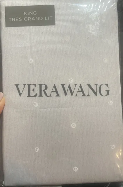 Vera Wang Two King Eyelet  Pillowcases Luxurious Satin . Brand New!