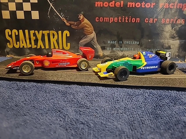 Scalextric Bash 'N' Crash X2 - Vintage, 2 Voitures, Circuit Complet, Boîte D'origine