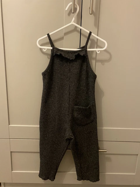 Cuscinetti Zara bambina. Tuta. Età 18-24 mesi