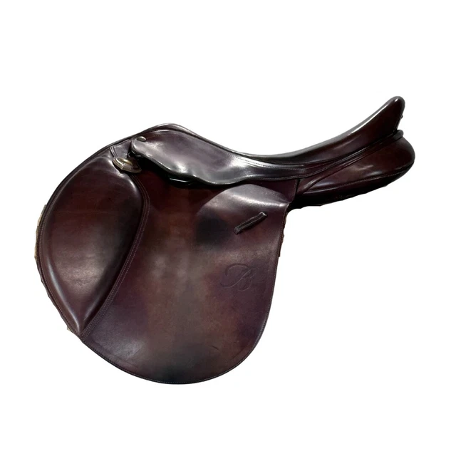 Used Bates Caprilli Close Contact Saddle 17.5/M Used Bates Caprilli Close Contact Saddle 17.5/M