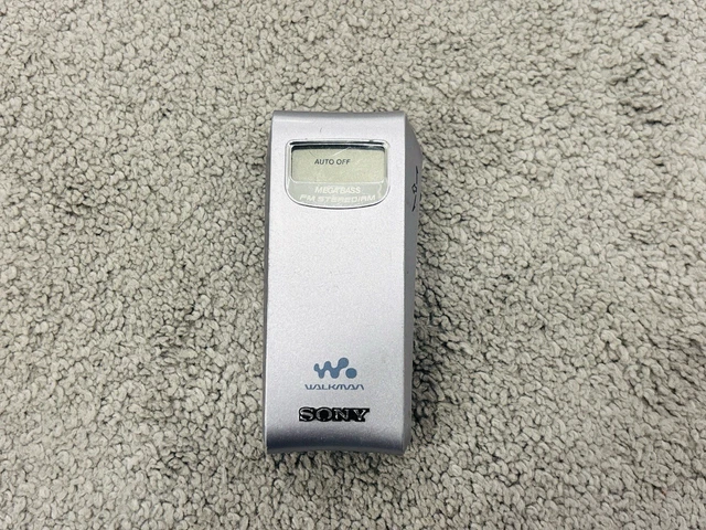 SONY WALKMAN SRF-M95 Mini Micro Silver Megabass FM AM Portable