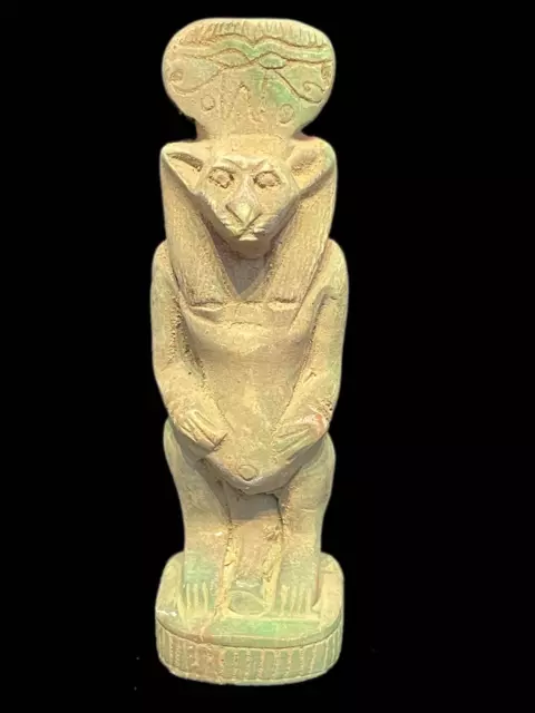 ANCIENT EGYPTIAN HEAVY STONE STATUE DEPICTING THE GOD SEKHMET - 664 - 332bc (2)