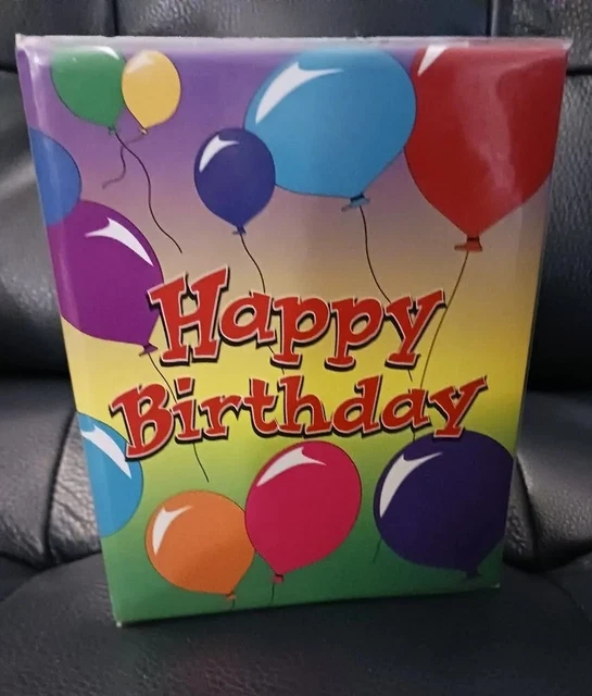 ÁLBUM DE FOTOS DE FELIZ CUMPLEAÑOS. 4x6. Tiene 100 fotos.