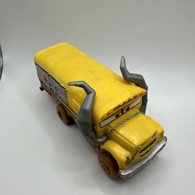 Disney Pixar Cars 3 Miss Fritter Crazy Crasher Plastic 1:55 Combine Post