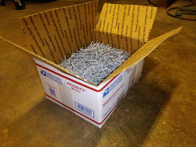 CF&I  2" COMMON NAILS GALVANIZED, 22 pounds