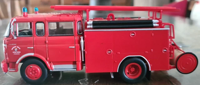 Camion De Pompiers BERLIET 770 KB échelle 1:43 - Modèle Réduit Neuf N°90 Des Sapeurs-Pompiers De La Moselle