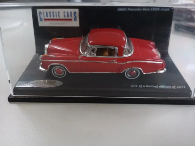 1/43 Scale Model Mercedes-Benz 220SE Coupe Rot Vitesse 28660 in Box