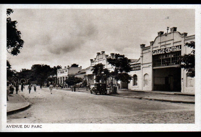 LEOPOLDVILLE / KINSHASA (CONGO Belge) GARAGE CENTRAL & Commerce BAZAR vers 1930