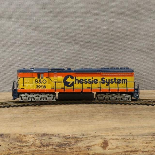 TYCO HO Scale Alco Super 630 Train Engine Locomotive Chessie System B&O 2908