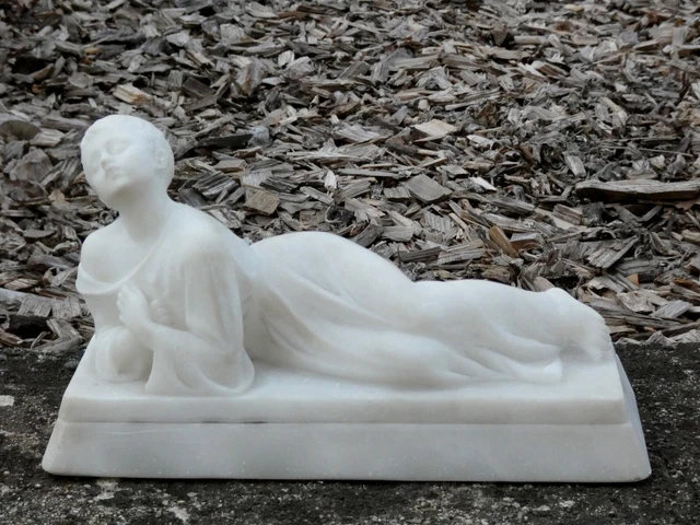 GIOVANNI MASI XXe..BELLE SCULPTURE EN ALBÂTRE OU MARBRE..JEUNE NOVICE EN PRIÈRE