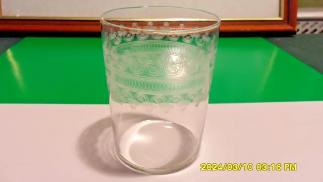 An Edwardian Etched Pall Mall Lady Hamilton Water Tumbler Glass  9.7 Cm Tall