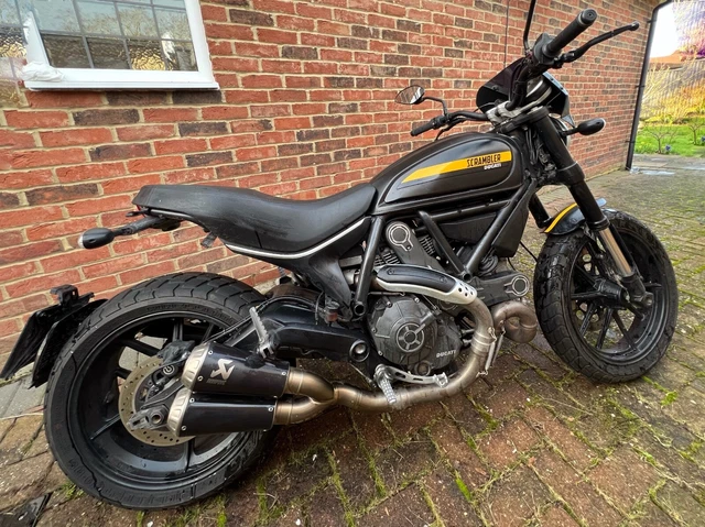 Scrambler full on sale throttle 2015