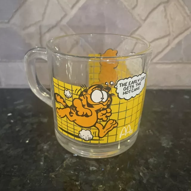 VTG McDonald's 1978 Garfield the Cat "This Is The Only Alarm Clock" Glass Mug