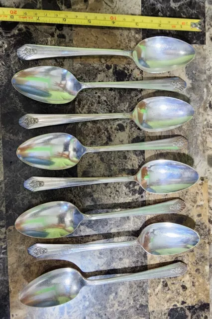 😄Set Of 8 Vintage 1939 Imperial Patrn Silverplated Place/ Oval Soup Spoons🍲