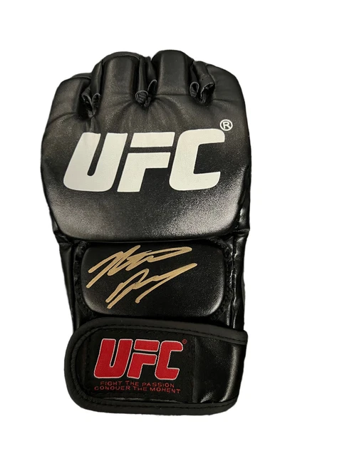 Nate Diaz Signed Ufc Glove