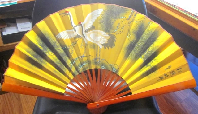 Oriental Asian 24" inch Painted Paper/Wood Wall Fan SIGNED "Pair of Cranes". EUC