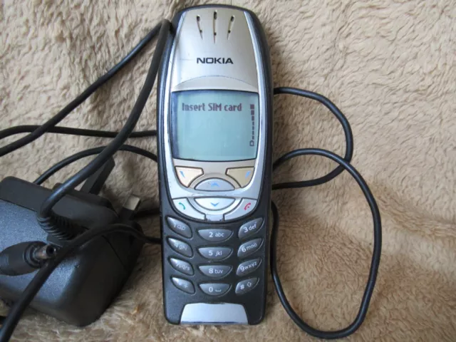 Nokia 6310I Gold / Grey Unlocked Mobile Phone