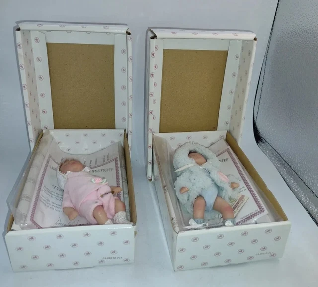 2 Ashton Drake Pretty As A Picture, Cute As a Button Mini Vinyl Newborn Baby Dol