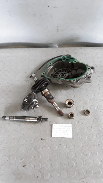 ingranaggi trasmissione aprilia atlantic 250 vespa gts x8 x9 250 2002 2010