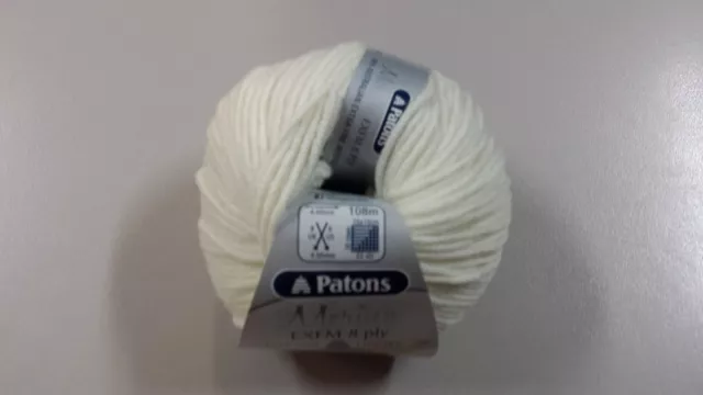 Patons Extra Fine Merino 8 Ply #2100 Ivory 50g Extra Fine Merino Wool