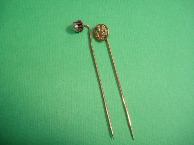 2 Epingles anciennes  Chardon / Perle nacrée  Antique Pin