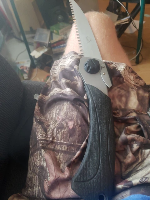 Gerber Gator Saw Folding Blade Pocket Knife For Hunting Camping sheath included