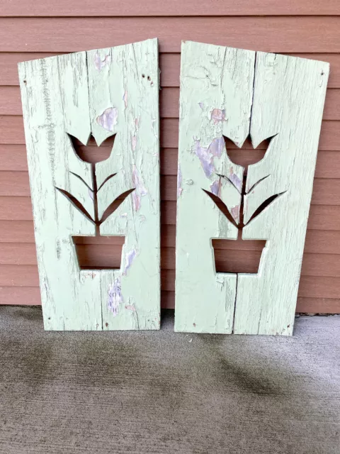 Cottage Core Tulip Shutter Pair Vintage Dutch Country Farm Painted Wood 41 x 18