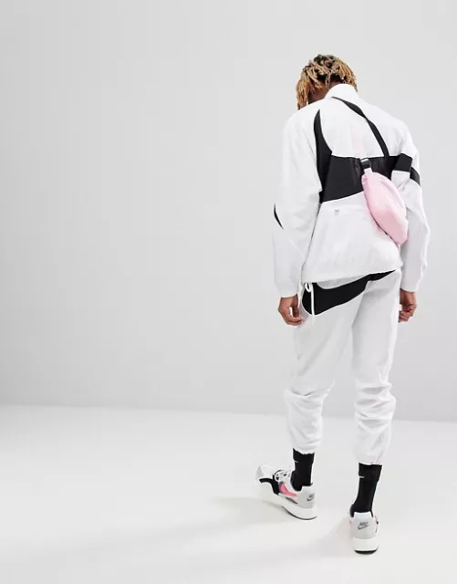 NIKE VAPORWAVE JOGGERS con grande swoosh XXL bianco nero prezzo