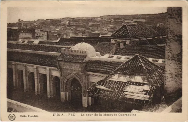 CPA AK MOROCCO FEZ The Court of the Mosque (10234)