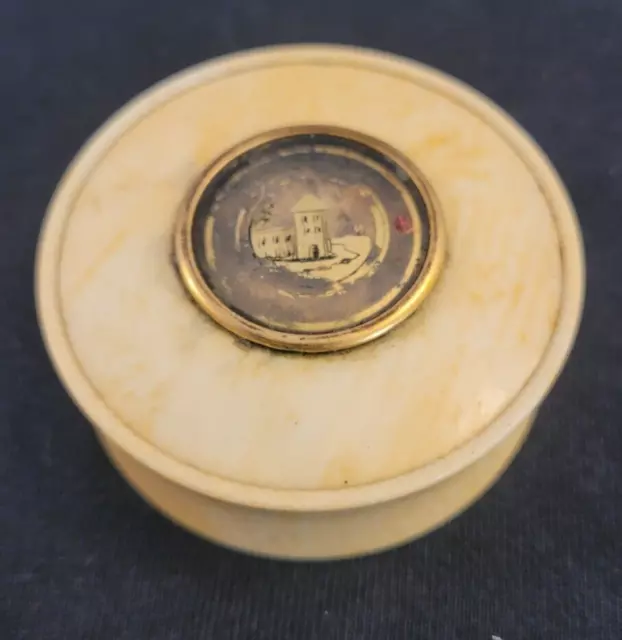 Tabatière boite noble XVIIIème écaille et or snuff box Epoque Louis XVI