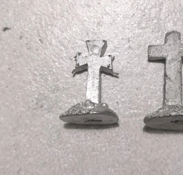 WARHAMMER ARCHITECTURE DS3 Headstone Gravestone X 3 Cross Terrain D&D