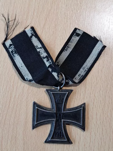 Orig. German Iron Cross 2nd Class EK2 WW1  + ribbon, marker S-W GREAT !