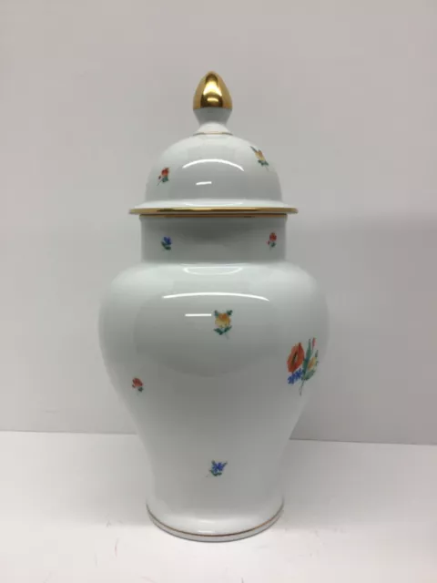 Herend Hungary Large White with Flowers Urn Vase with Lid #6572-0-15KB