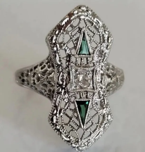 BELAIS Antique Art Deco 14k White Gold  Emerald & Diamond Ring￼