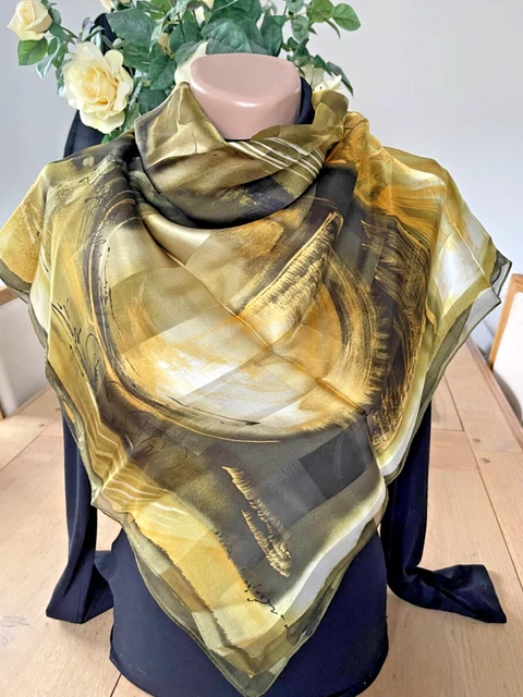 Foulard soie vintage Louis Féraud motif cachemire - Jeronine Vintage