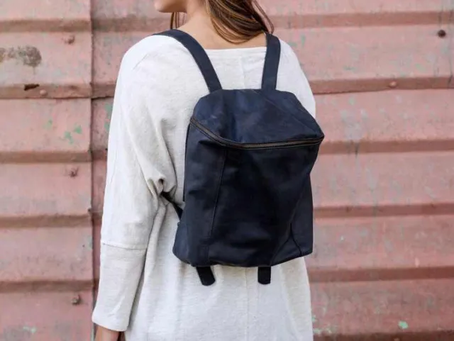 Leather Bags/travel Bag/ School Bag/bag Pack/trendy Bags