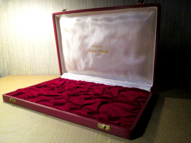 ANCIENNE BOITE A Coudre Vide Ecrin Coffret Presentation Necessaire A ANCIENNE BOITE A Coudre Vide Ecrin Coffret Presentation Necessaire A
