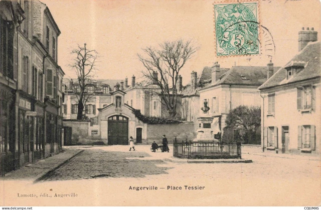 91 ANGERVILLE _S21171_ Place Tessier