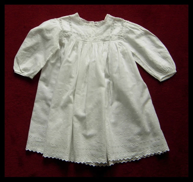 robe de baptème ancienne poupée antique doll caractère no bru no jumeau