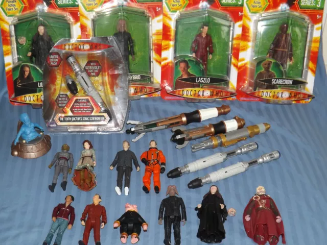 Doctor Dr Who Character Action Figures & Sonic Screwdrivers Laser Master Watch