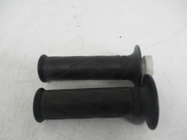 Grips Handlebar Grips Throttle Suzuki RF600R GN76B 93-95