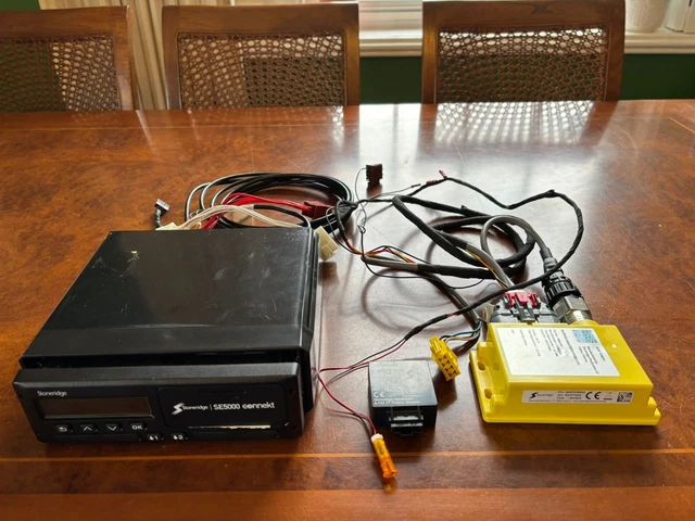 STONERIDGE SE5000 CONNEKT Tachograph with DSRC Module, M1N1 adapter & T ...