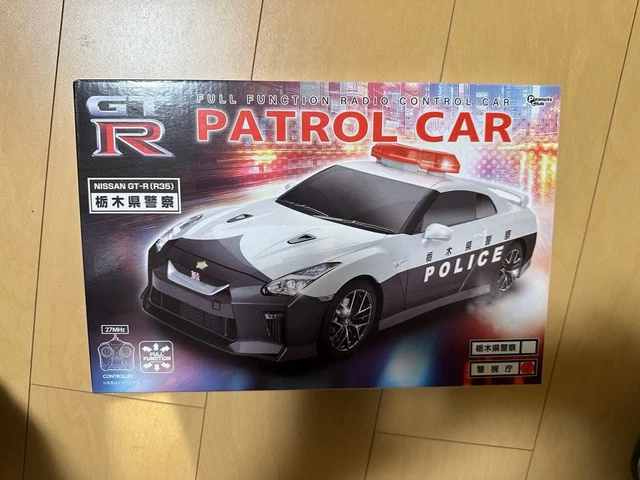 METROPOLITAN POLICE DEPARTMENT NISSAN GT-R (R35) RC car £91.67 ...