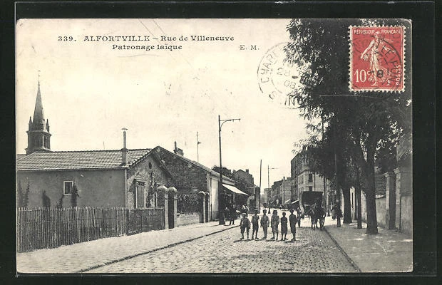 CPA Alfortville, Rue de Villeneuve Lay Patronage 1908